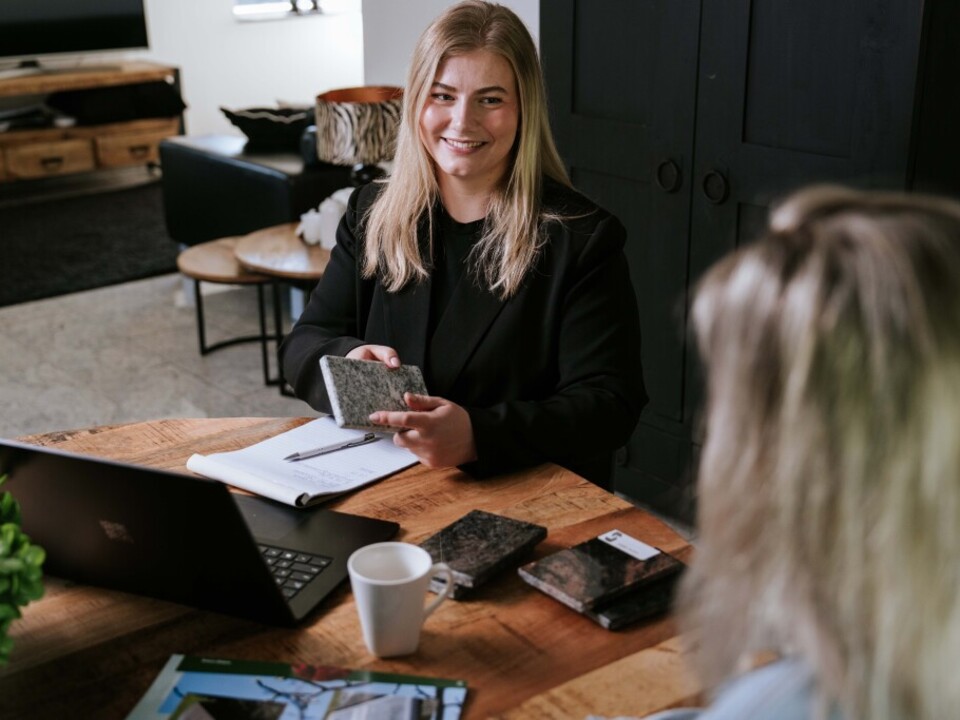 Bijzondere grafmonumenten: een memorabel en betaalbaar eerbetoon